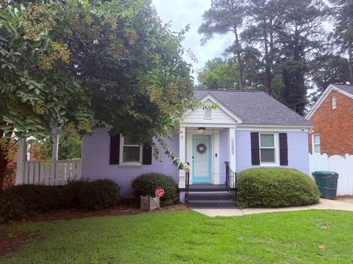 Commercial/ Residential Property in Forest Acres – photo 1
