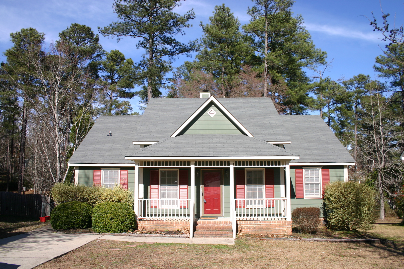 Irmo House: 102 Bowhill Court