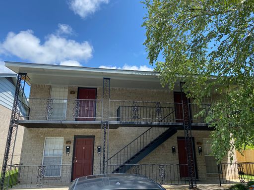 Kilbourne Court Apartments – photo 1