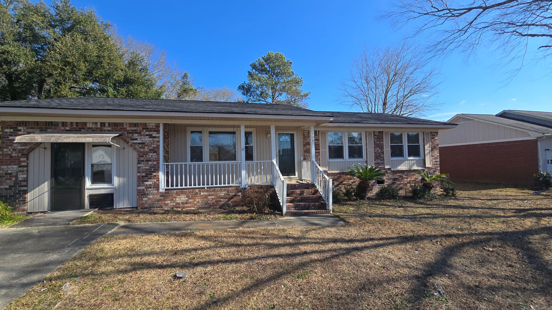 West Columbia House: 104 Northview Road