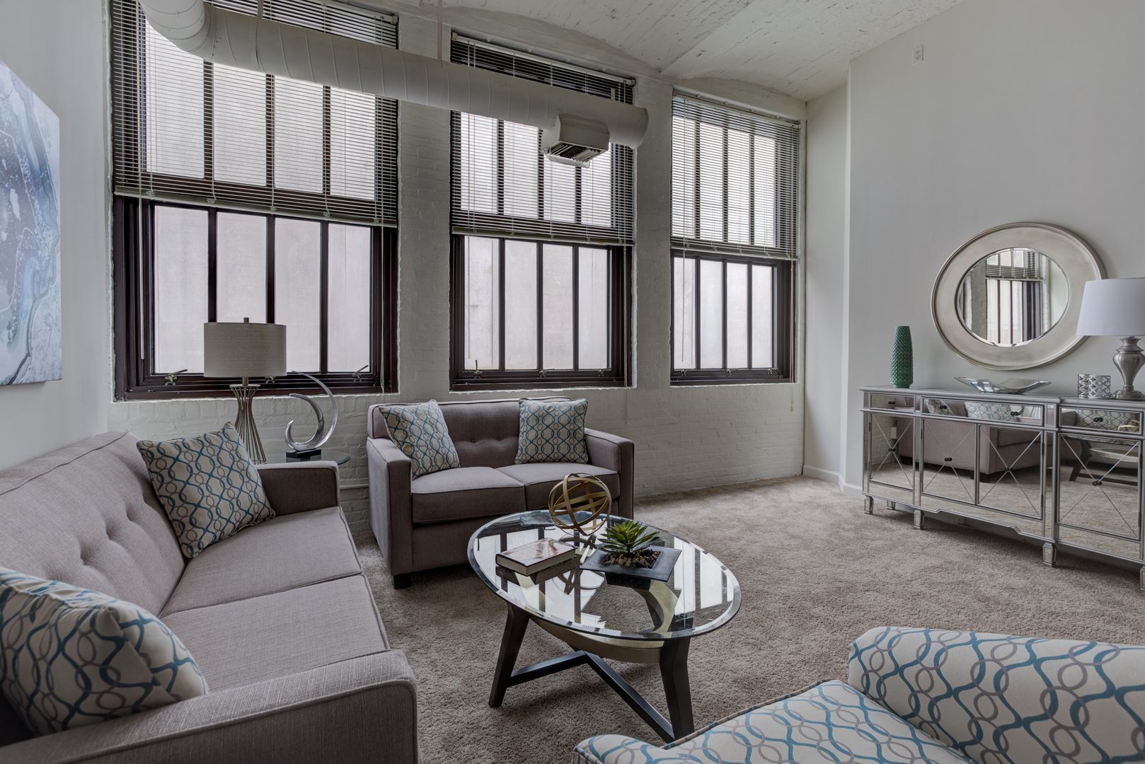 Baltimore Apartment: 121 S Fremont Ave