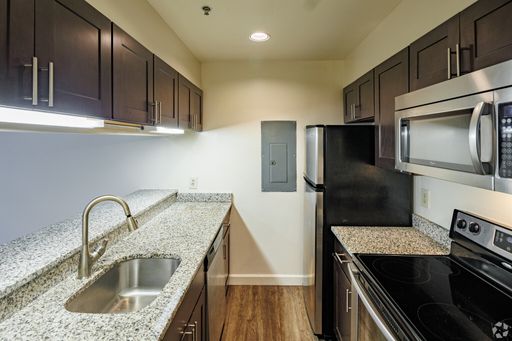 1 Bedroom Apartment – 121 S Fremont Ave, Apt. 314, Baltimore, MD 21201