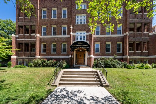Newly Renovated 3-Bedroom, 1-Bathroom Apartment near Johns Hopkins University – photo 1