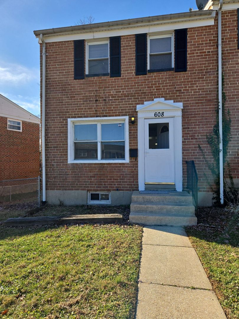 Baltimore House: 608 Gibson Rd.