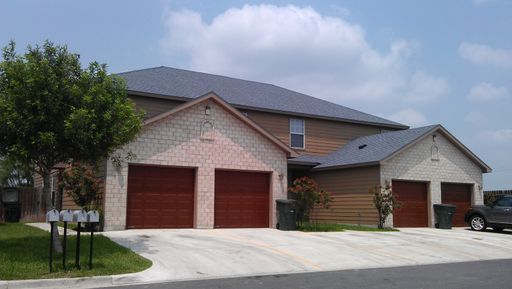 3013 Treasure Haven Drive - 2Bed/2.5Bath/1Car Garage – photo 1