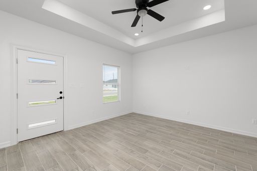 2 Bed/2 Bath BRAND NEW luxury living apartment in the Treasure Hills area – photo 1