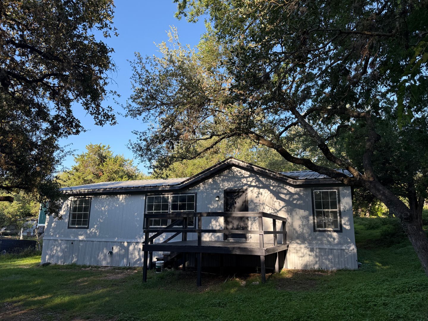 CANYON LAKE Apartment: 532 GRANDVIEW BEND