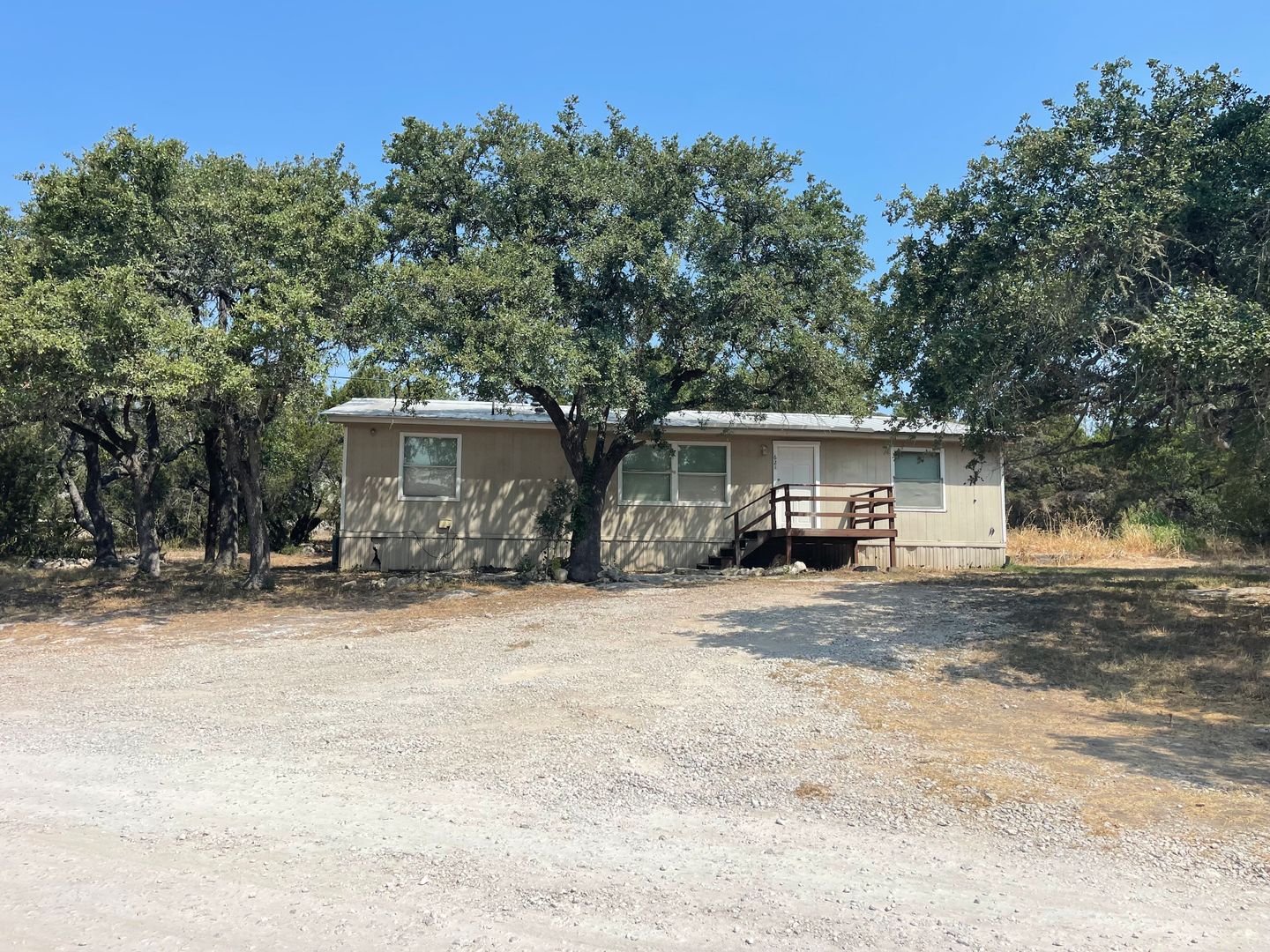 CANYON LAKE Apartment: 621 BUCK TRAIL