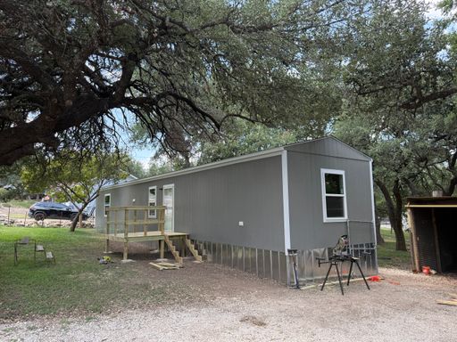 " BRAND NEW!!" NEW ON MARKET – photo 1