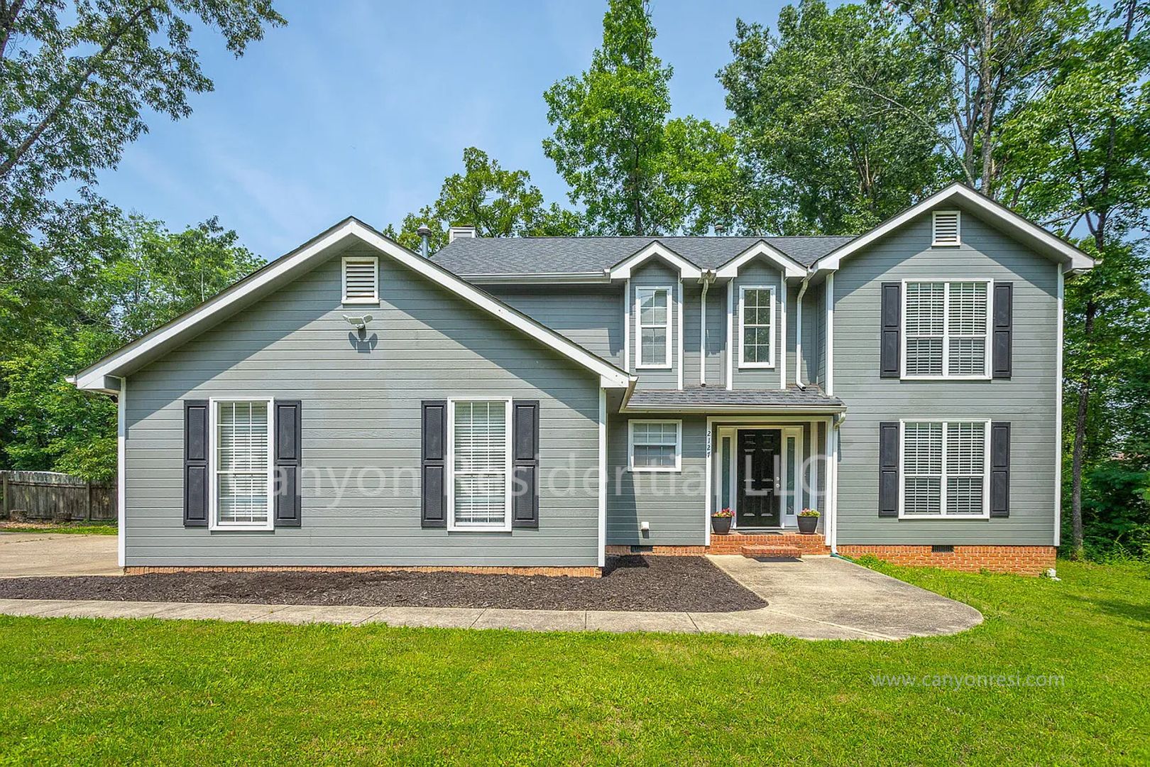 Chattanooga House: 2127 Morris Hill Rd