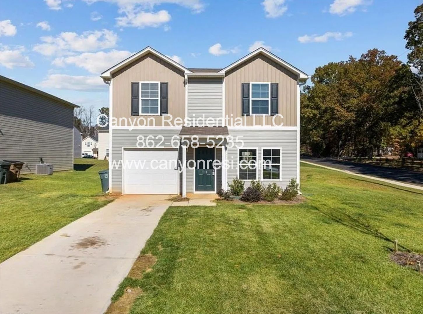 Greensboro House: 213 Pleasant Willow Place