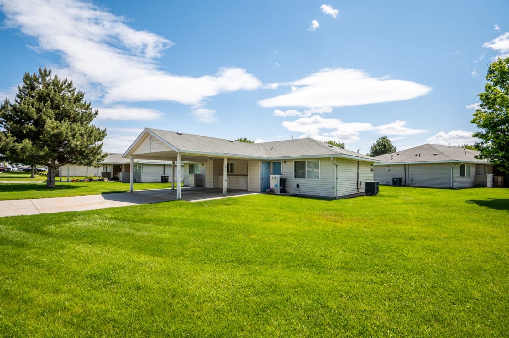 Boardman Apartment: 212 Anderson Circle NE