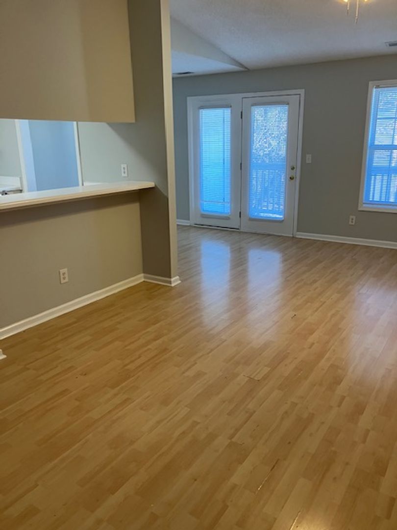 Wilmington Apartment: 901-K Litchfield Way