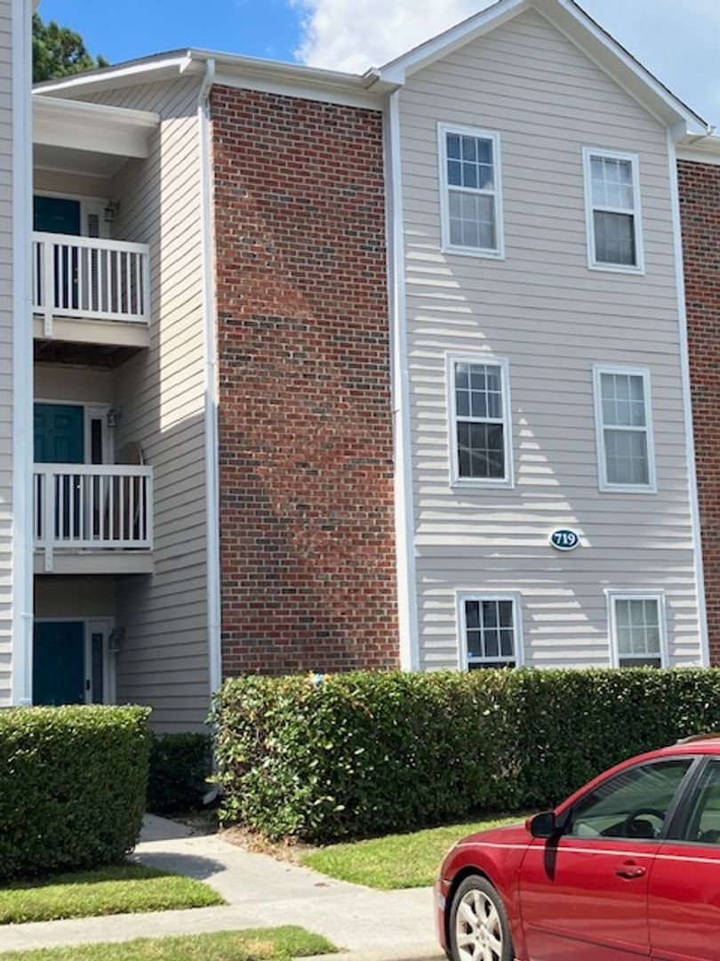 Wilmington Apartment: 719 Melba Court, Unit J