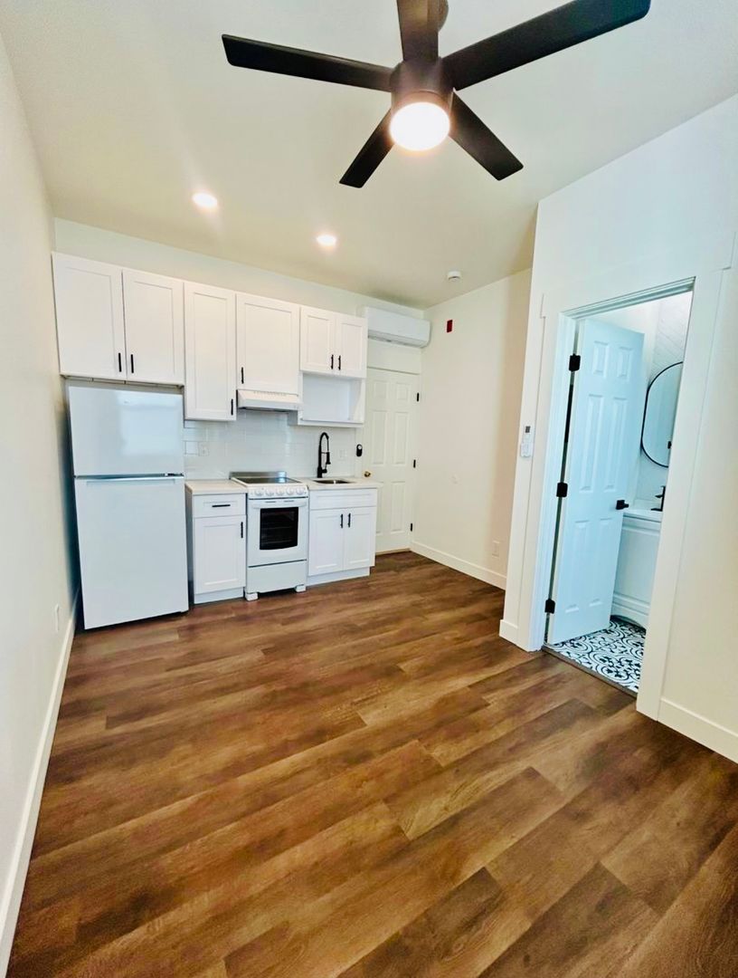 San Diego Apartment: 1545 2nd Avenue