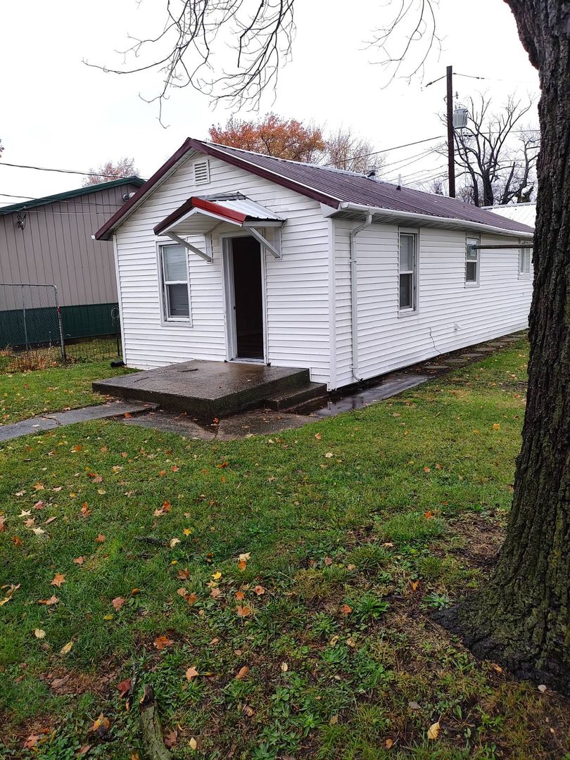 Springfield House: 2205 N. 2nd Street