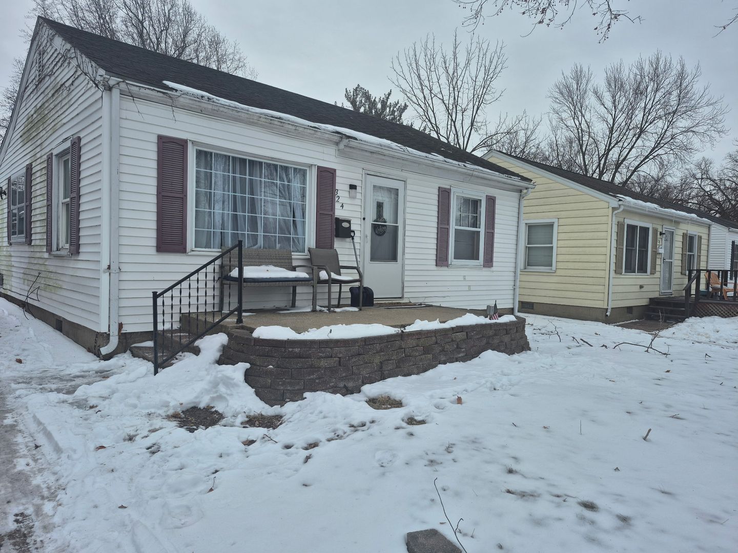 Springfield House: 324 N Lincoln