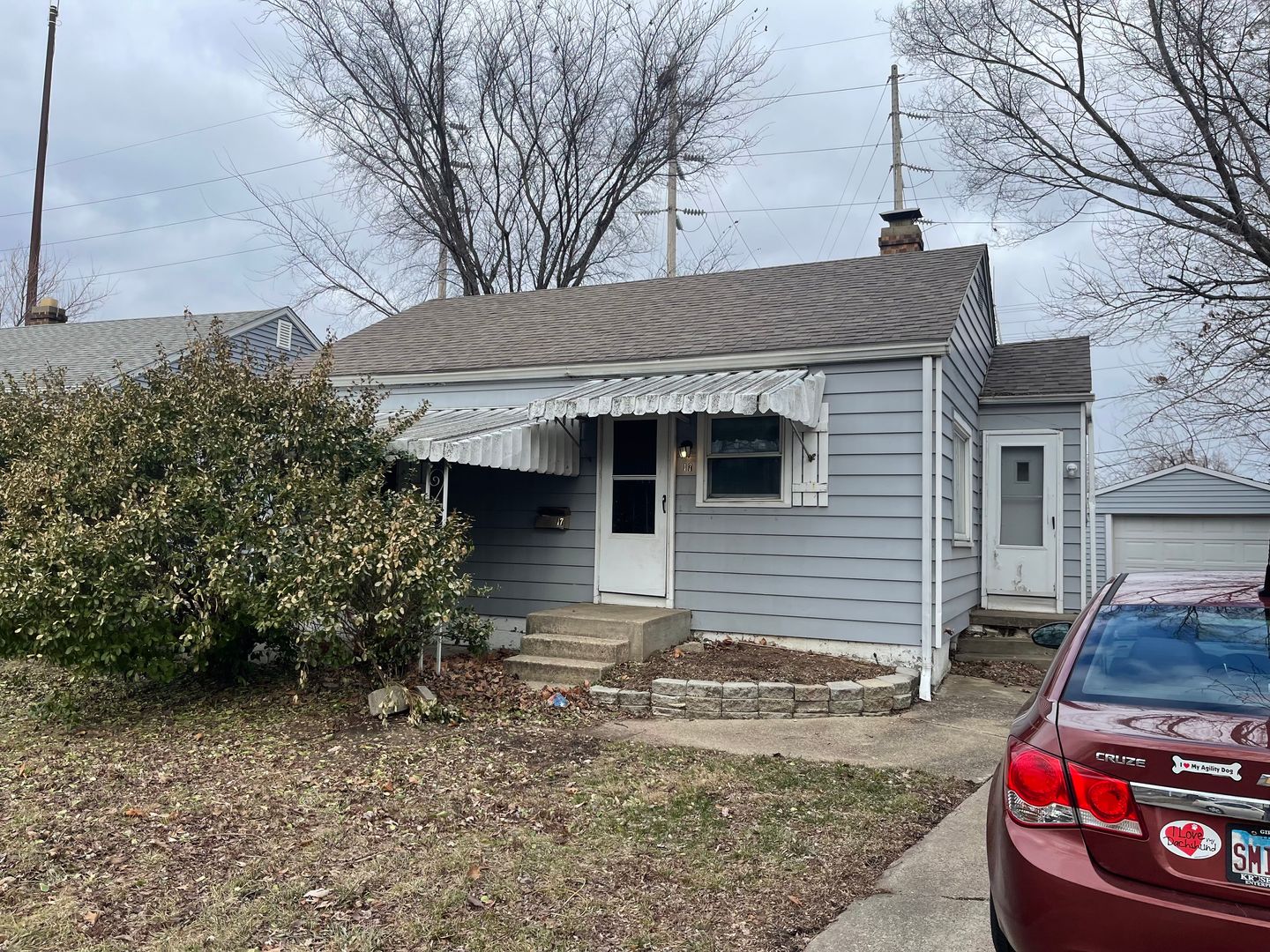 Springfield House: 17 Ruth Ct