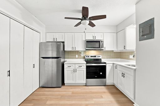 HALF OFF 1st MONTHS RENT - Newly Renovated - In Unit Laundry