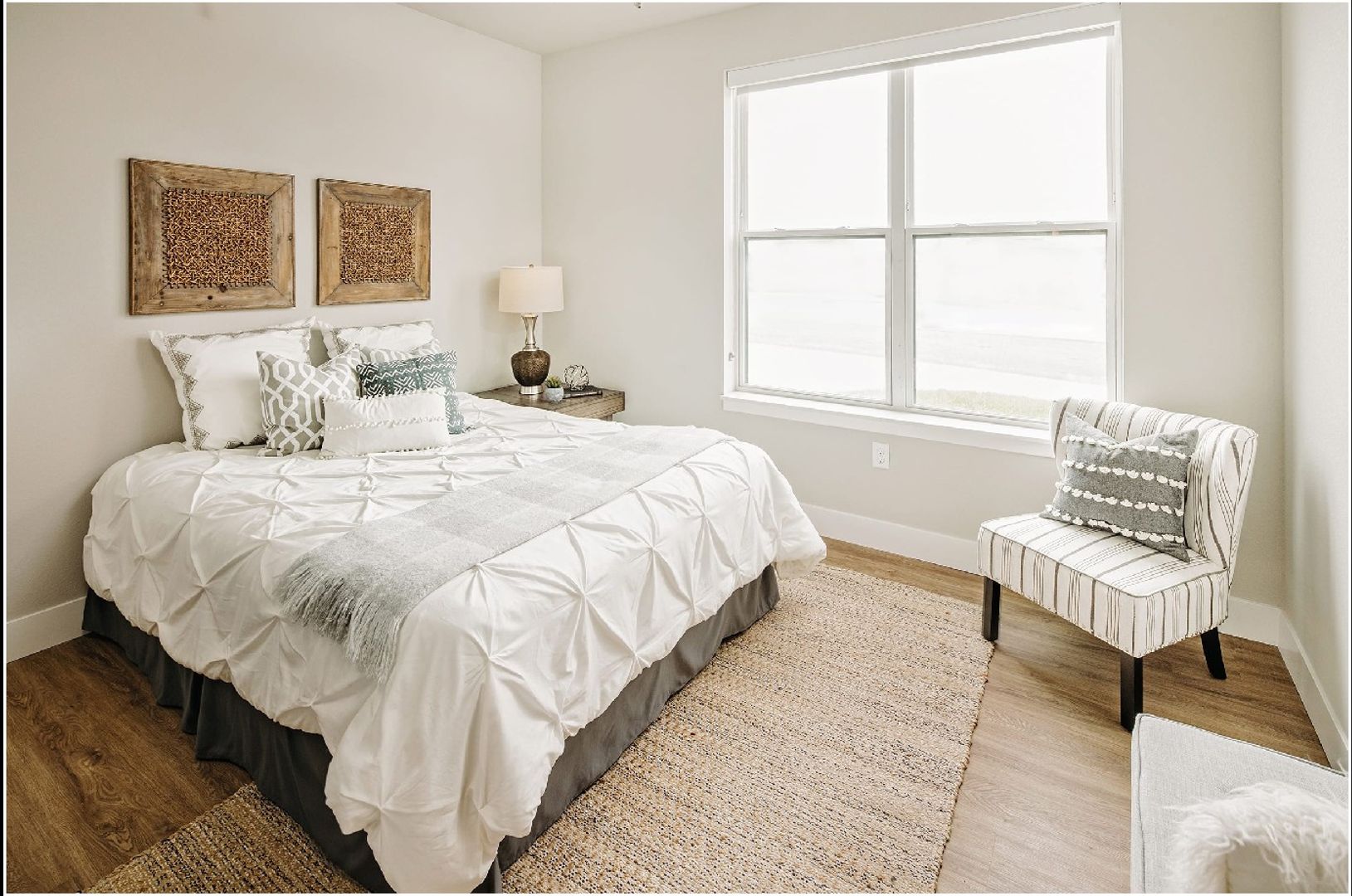44 West Luxury Living 9 of 12