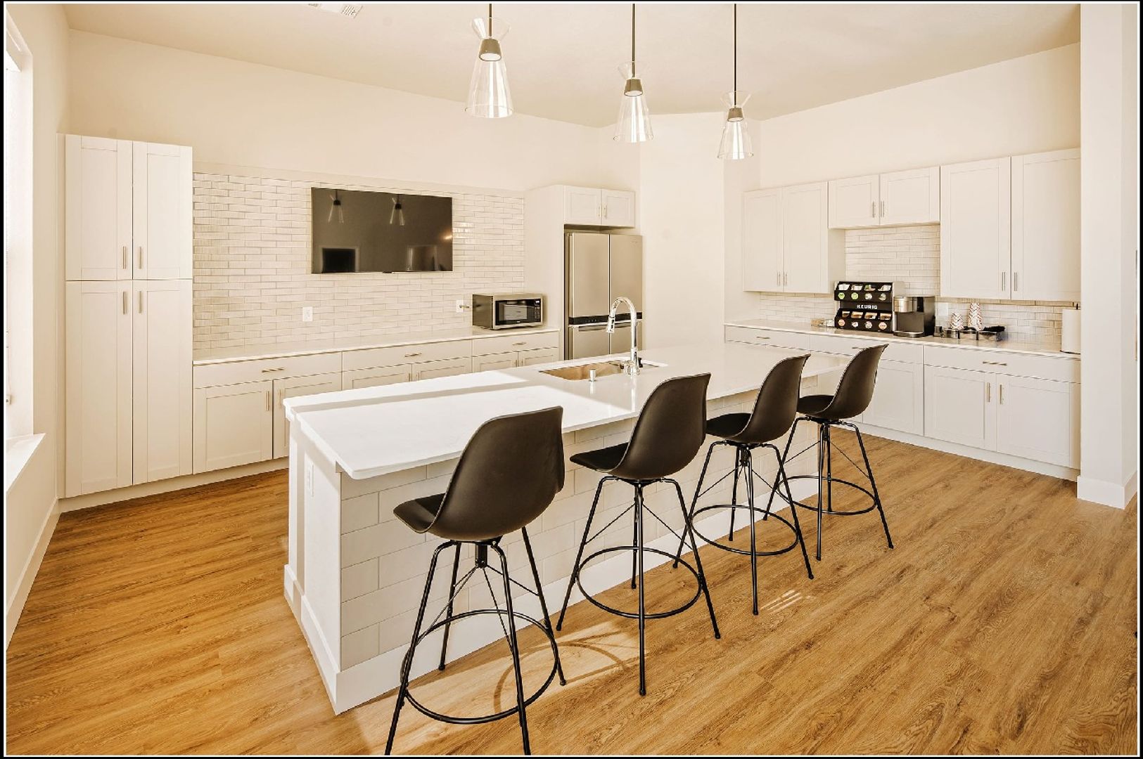 44 West Luxury Living 11 of 12
