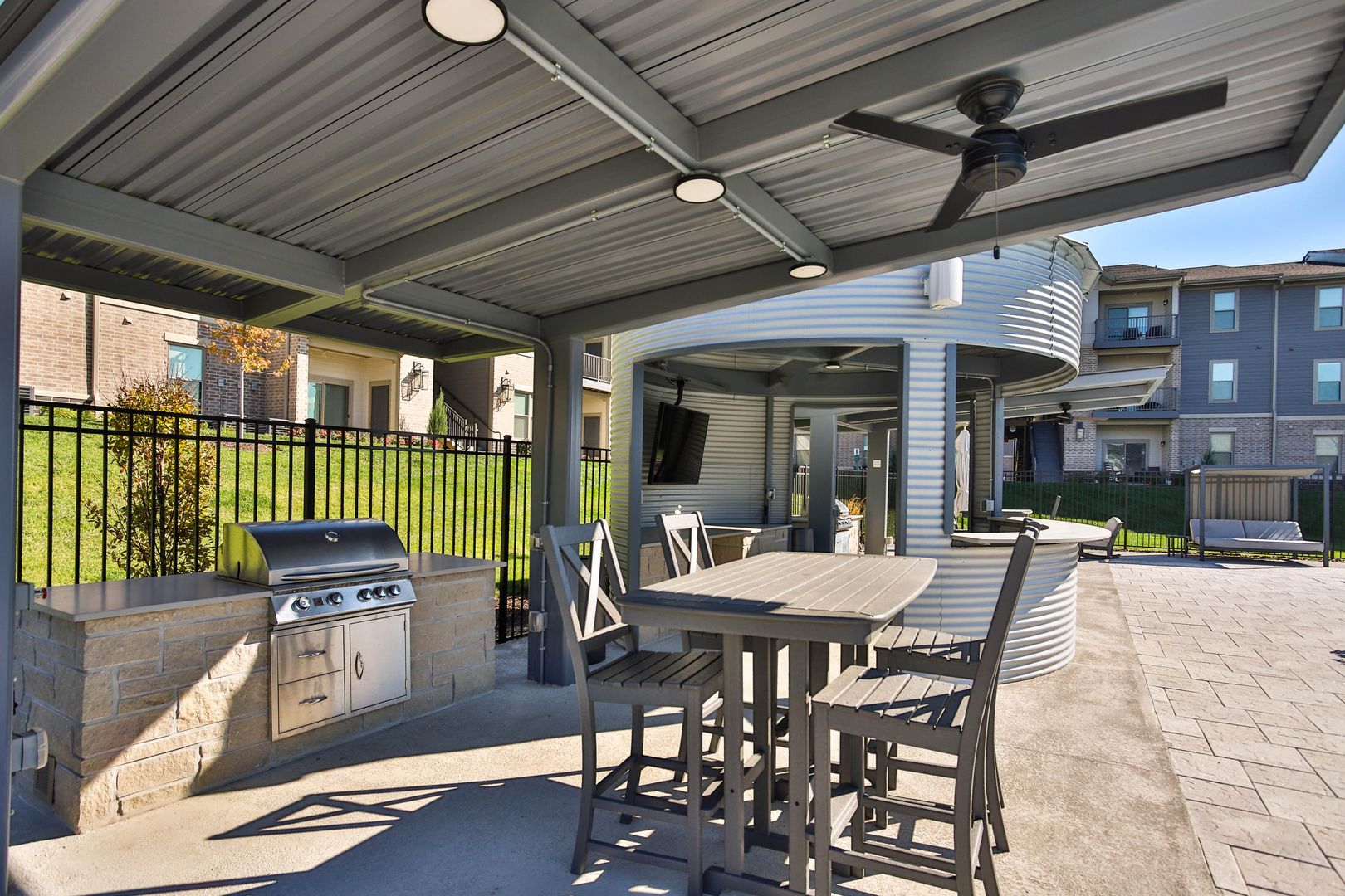 Grill area at Villas on the Prairie (5 of 8)