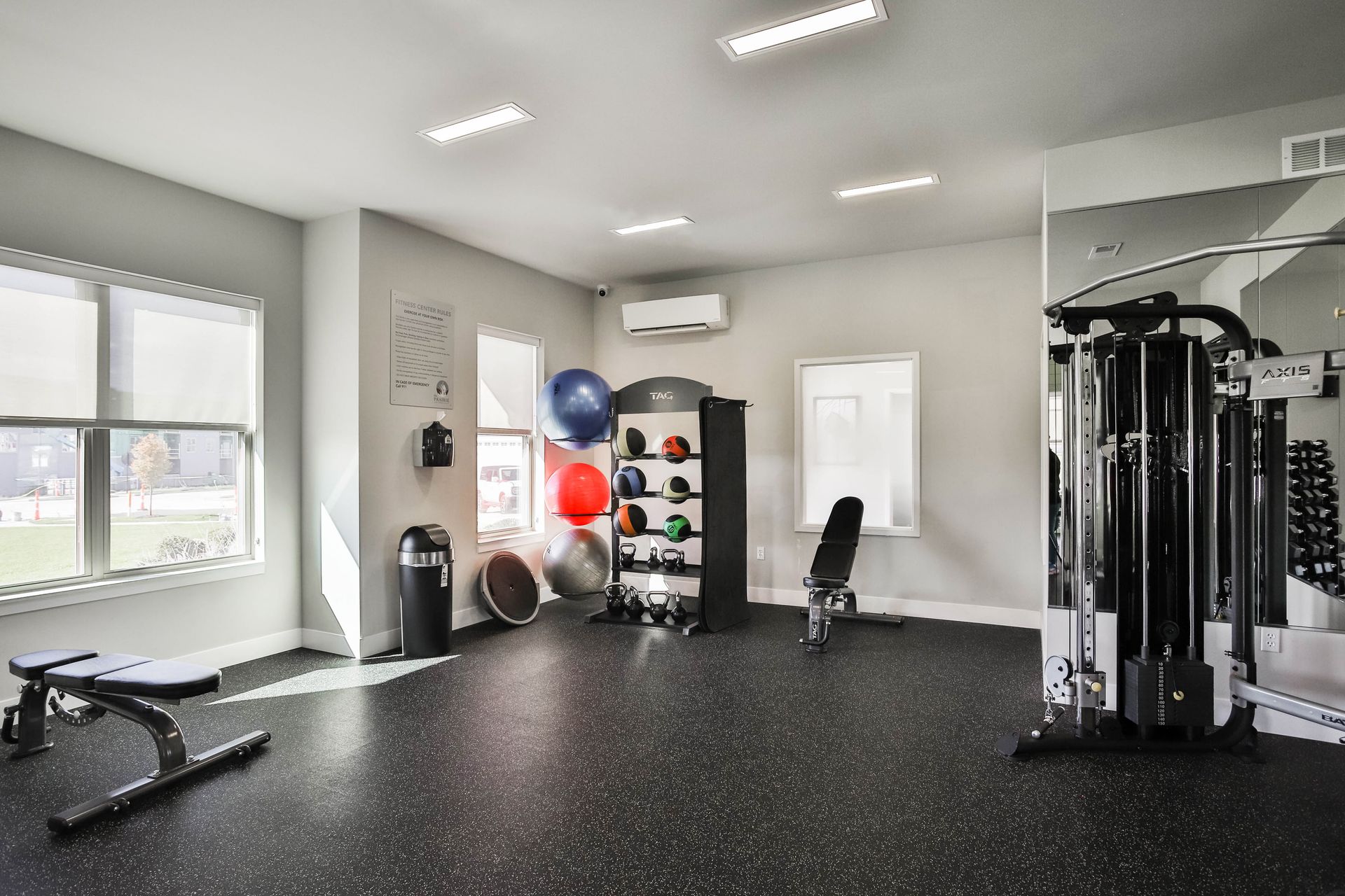 Gym at Villas on the Prairie (4 of 8)