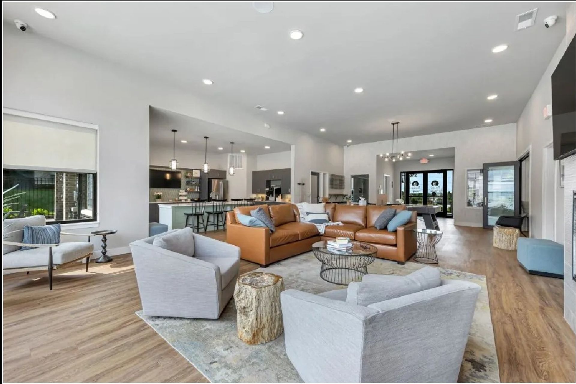 The Prairie Luxury Apartments 9 of 12