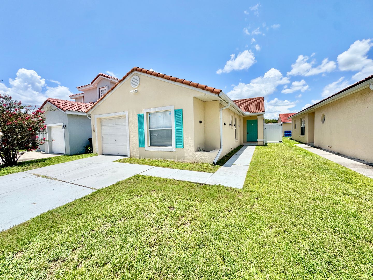 Kissimmee House: 2298 Santa Lucia St