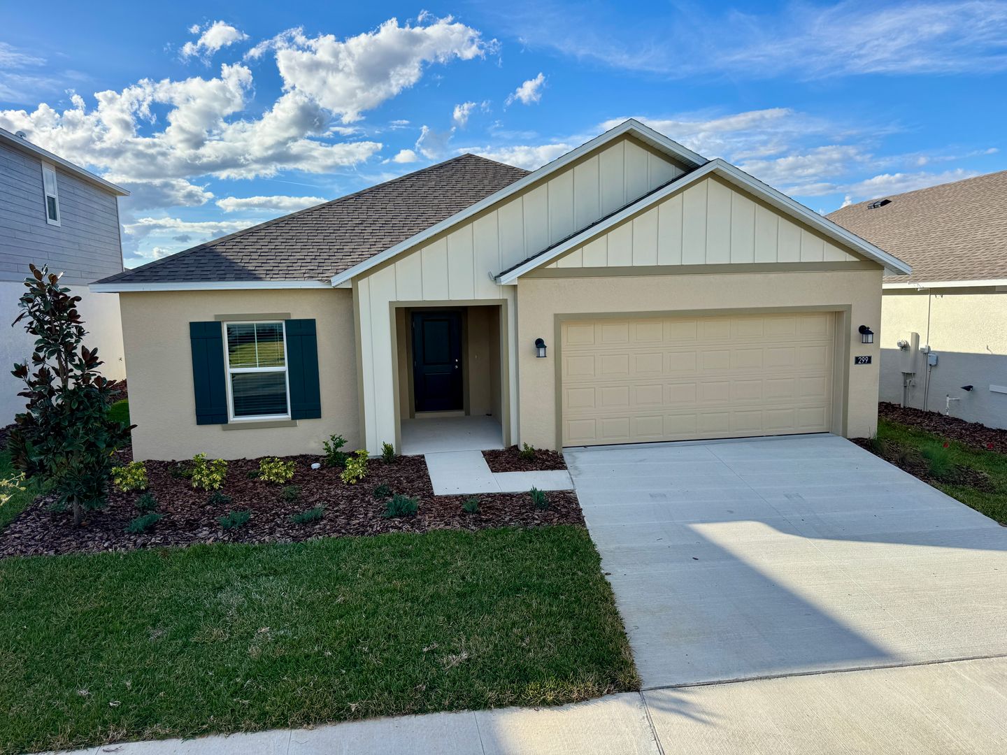 Groveland House: 299 Puma Loop