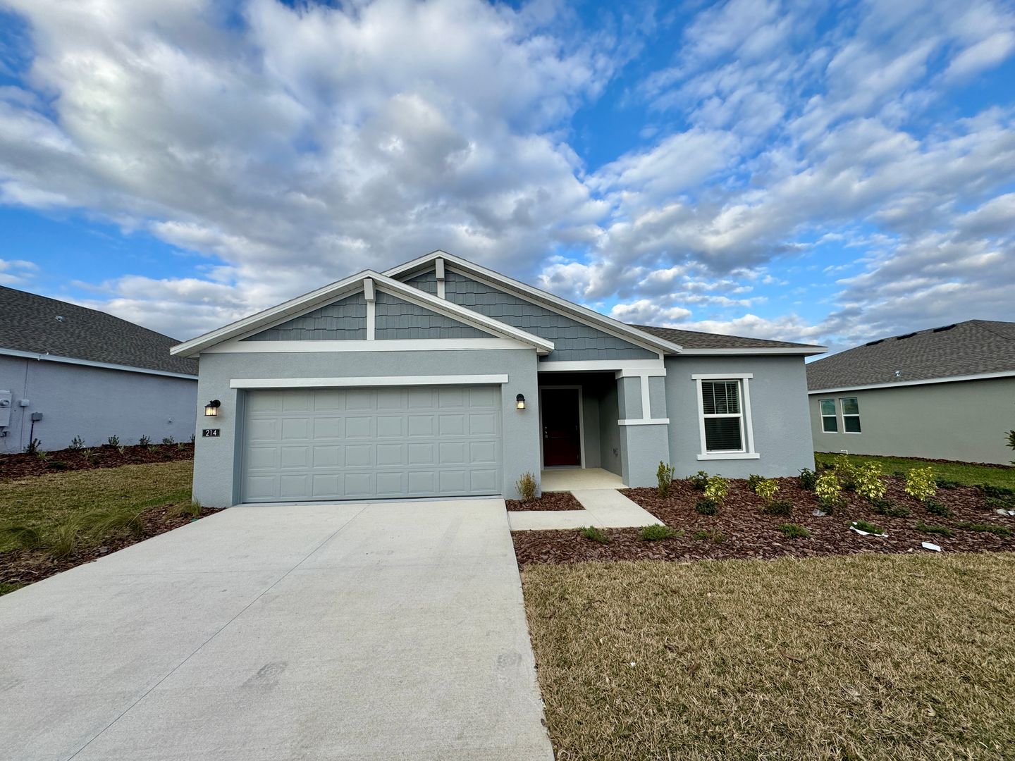 Groveland House: 214 Puma Loop