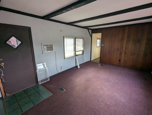 Affordable 2 Bedroom Mobile Home in RCS School District!