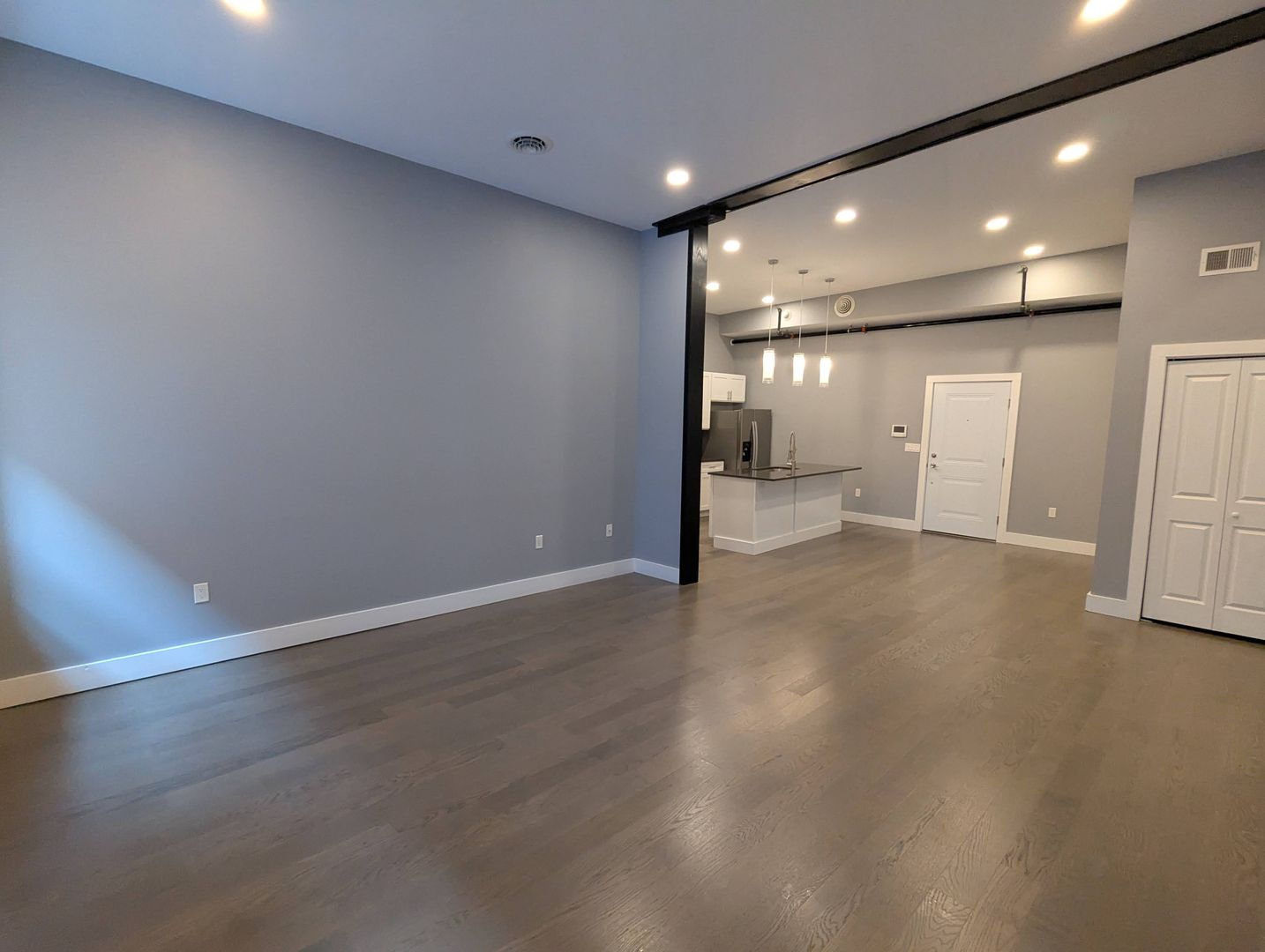 Cohoes Apartment: 122 Remsen St