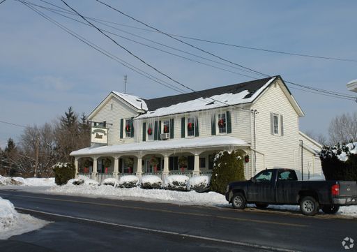 Available for Lease: 5,020 SF Turnkey Restaurant & Bar in Ballston Lake!