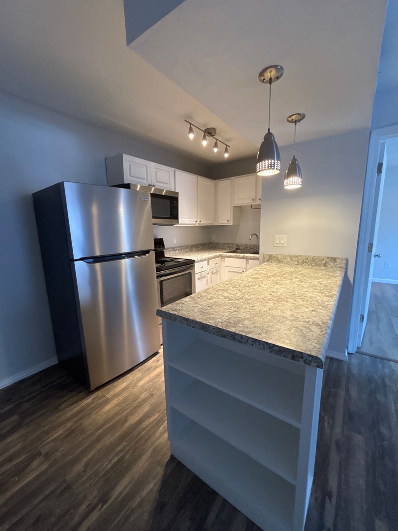 Tallahassee Apartment: 2712 W Tharpe Street