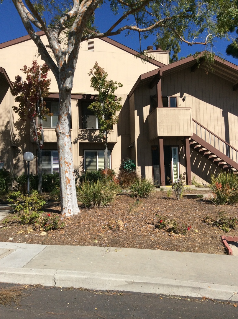 San Diego Apartment: 6580 College Grove Dr #98