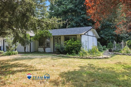 2 bed one bath once car garage - Tumwater School District – photo 1