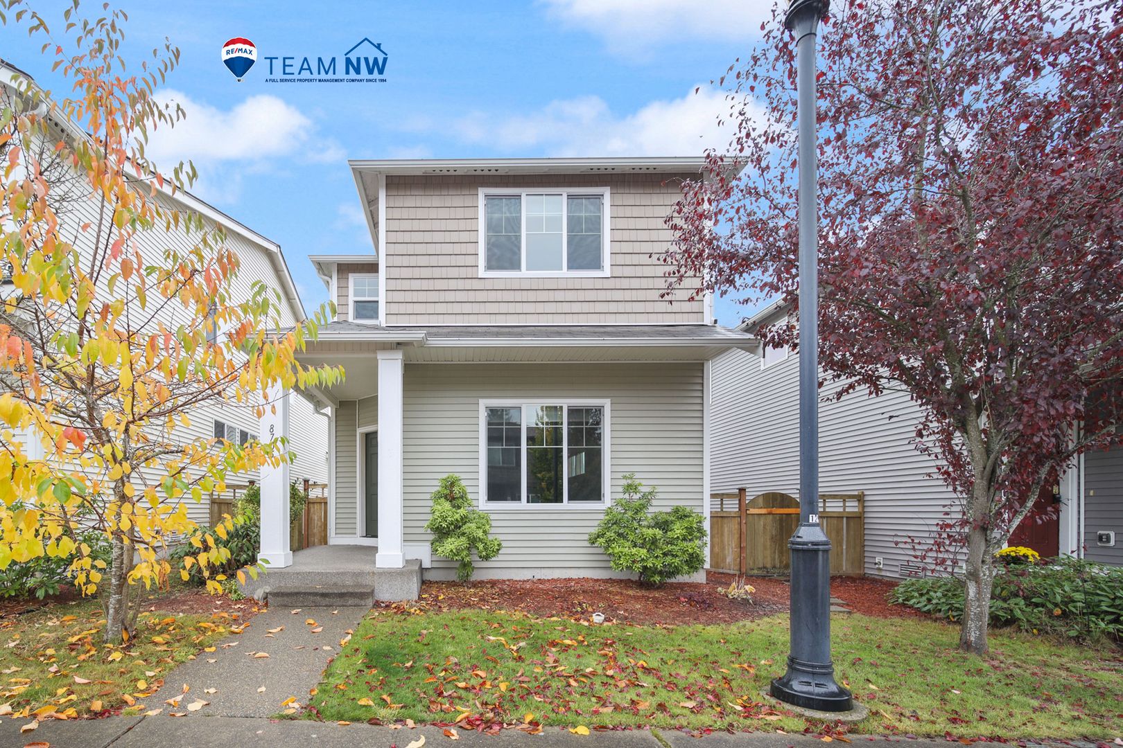 Lacey House: 8705 Stockholm Ln NE