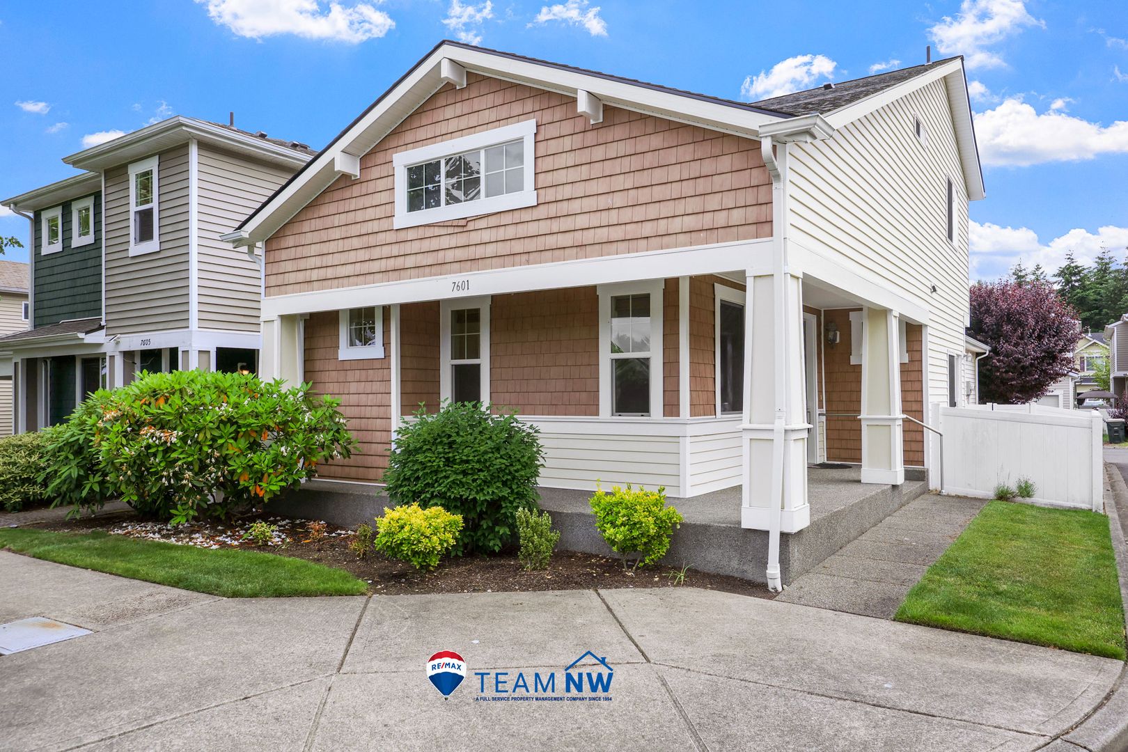 Lacey House: 7601 Rushmore Way NE