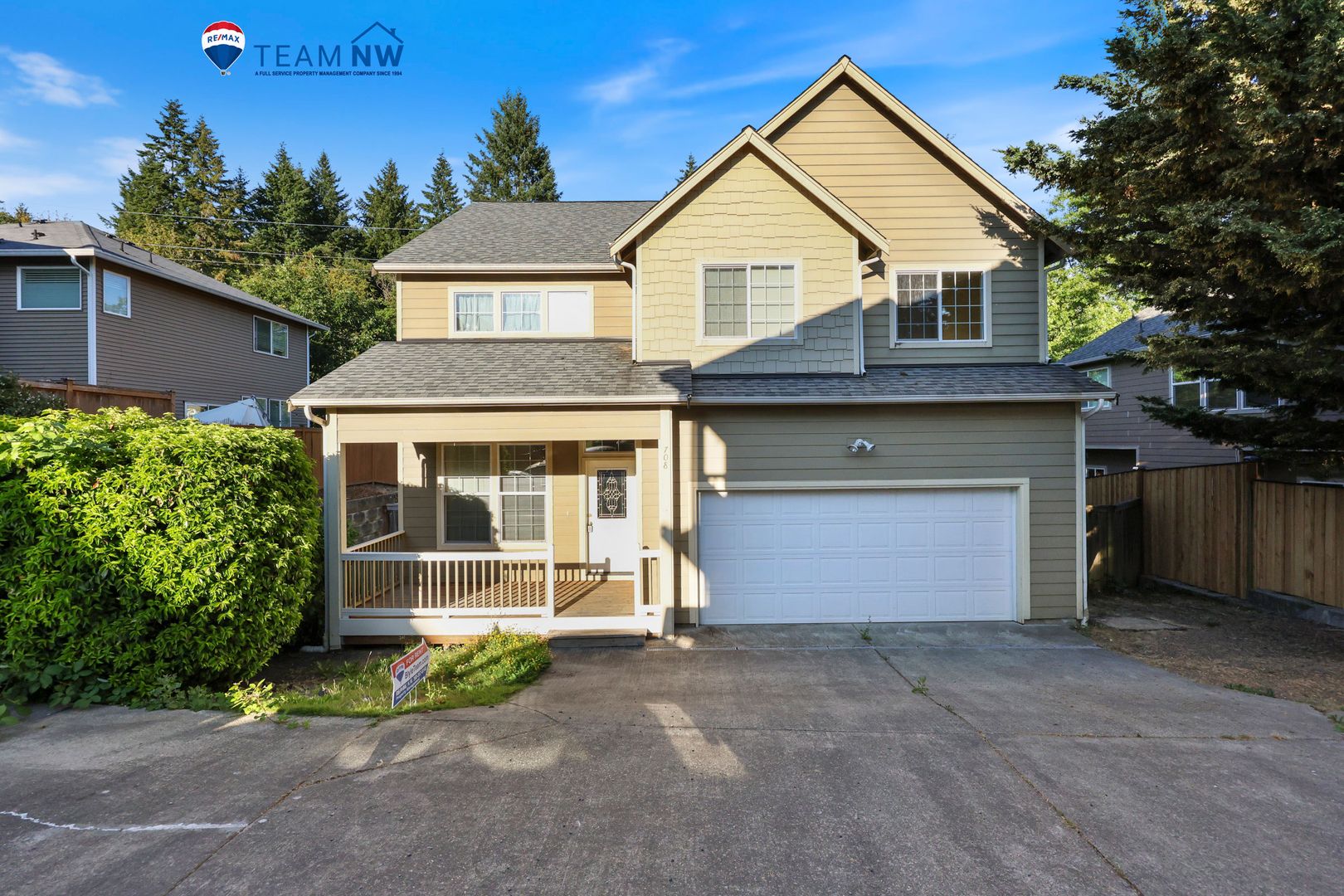 Tumwater House: 708 G Street SW