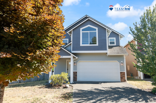 MOVE IN READY! Heat pump with A/C - 4 bdrm home with den and large loft, fenced back yard. On cul-de-sac. – photo 1