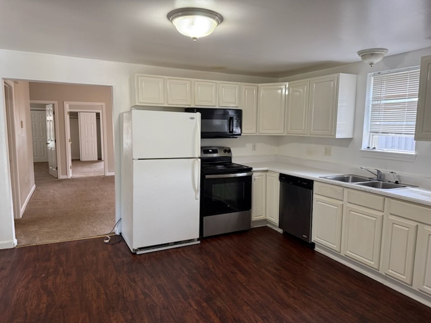 Norwich Apartment: 11-25 Taftville-Occum Rd
