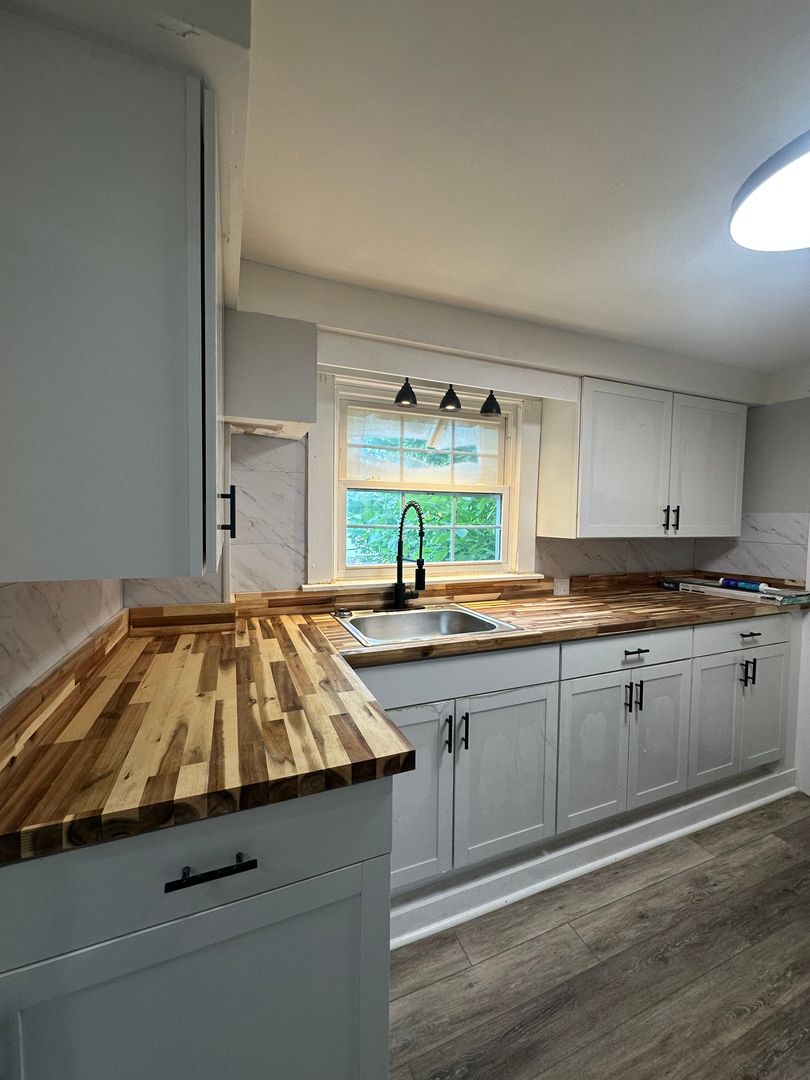Augusta Apartment: 58 Winthrop Street