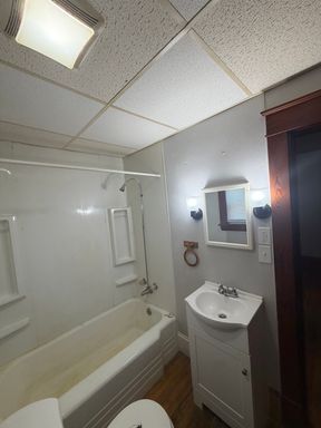 43 Franklin St., Apartment 2