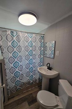 renovated two-bedroom apartment in the heart of Augusta!
