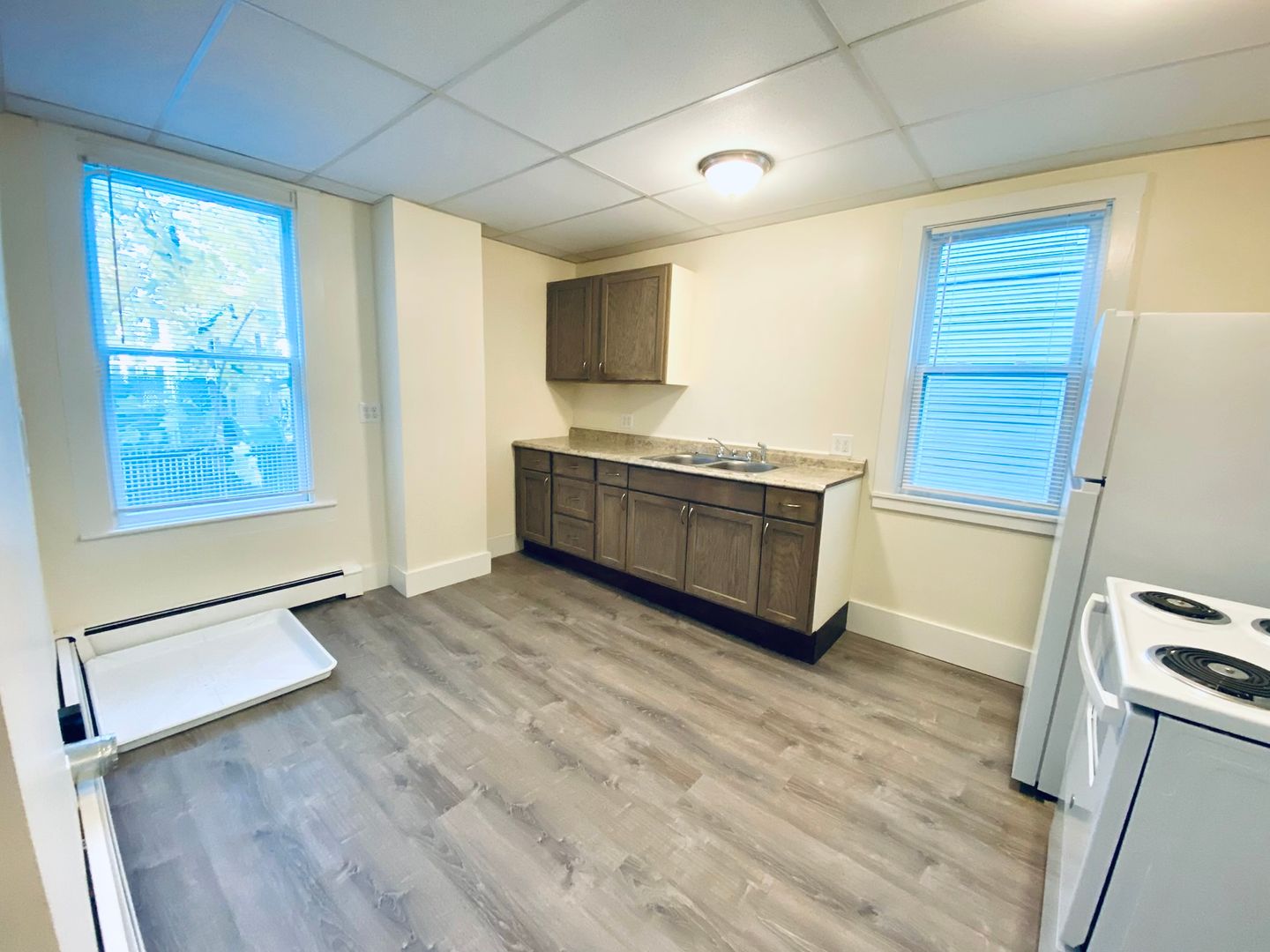 Augusta Apartment: 37 Chapel St.