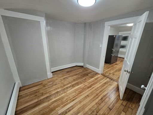 Charming 1-Bedroom Apartment in a Quiet Neighborhood – Recently Updated!