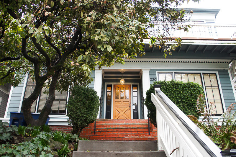 Portland Apartment: 230 NW 20th Ave #4