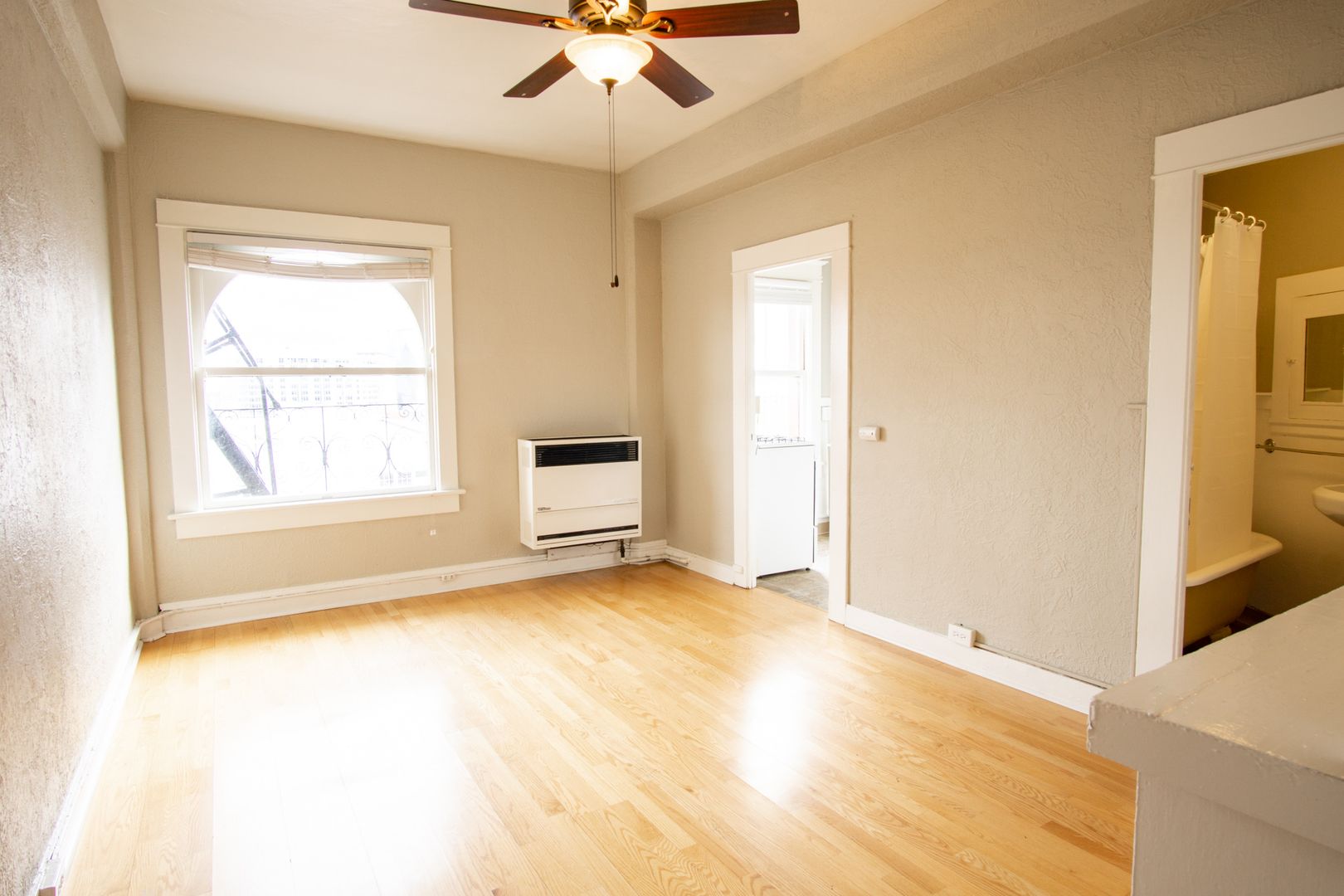 Portland Apartment: 715 SW King Ave #53
