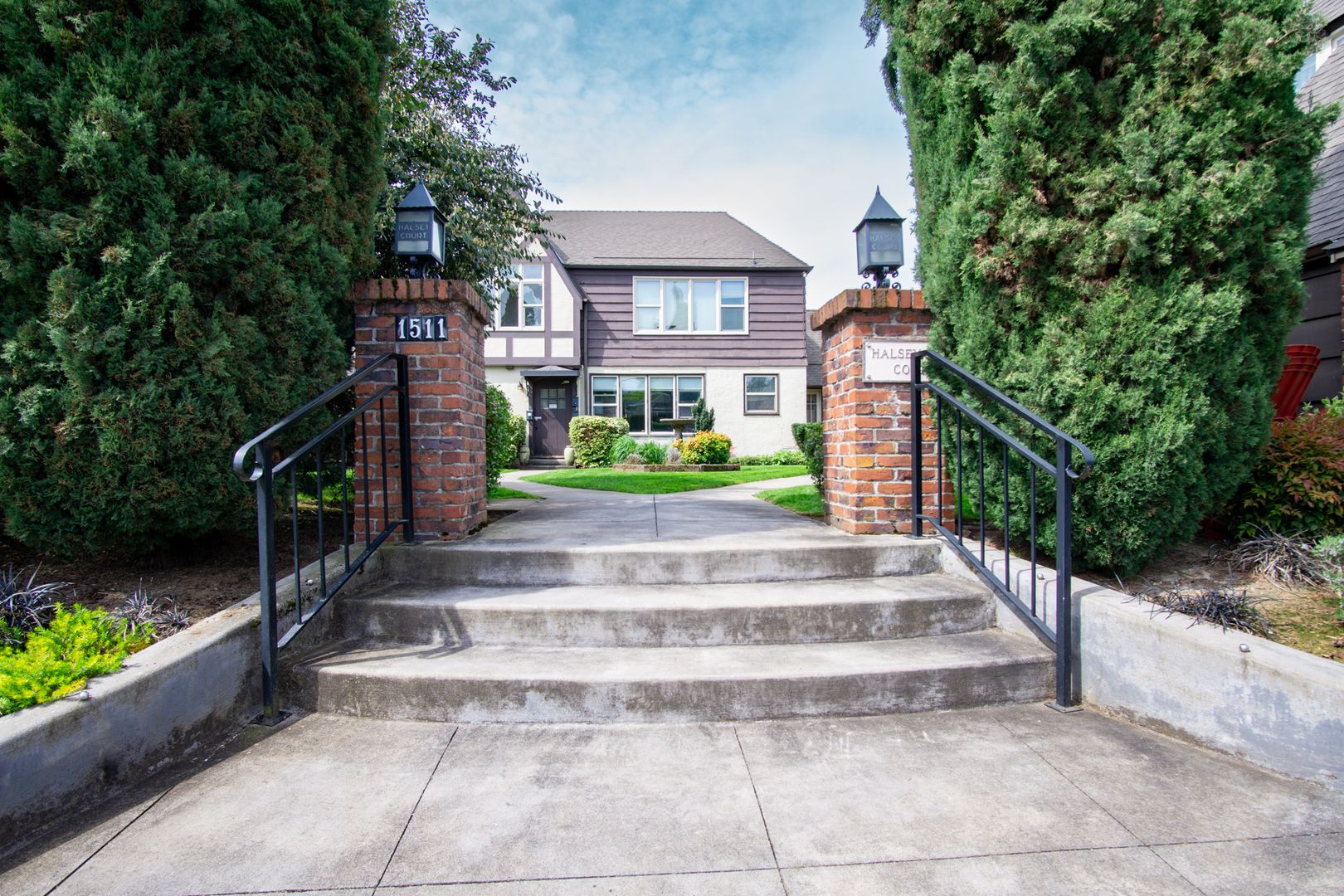 Portland Apartment: 1511 NE 45th Ave #4